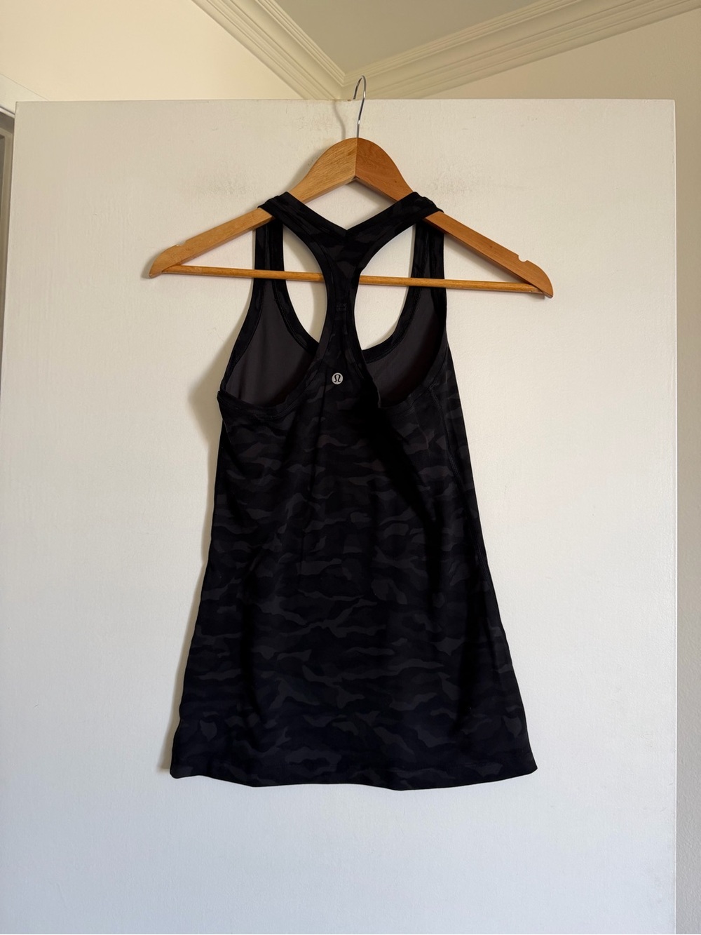 Lululemon Athletica Sequoia Camo Print Deep Coal Black Cool Racerback II Tank - Picture 9 of 10